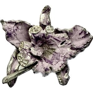 Beautiful Vintage Large Lavender Enamel Floral Pin Brooch - Movable Petal